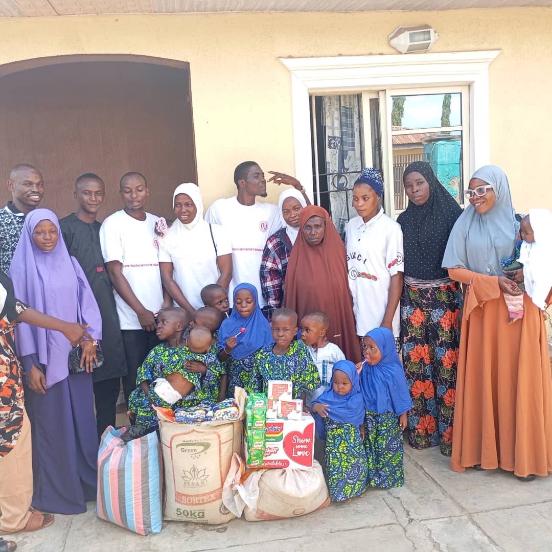 Nurses dispensing medication to community members